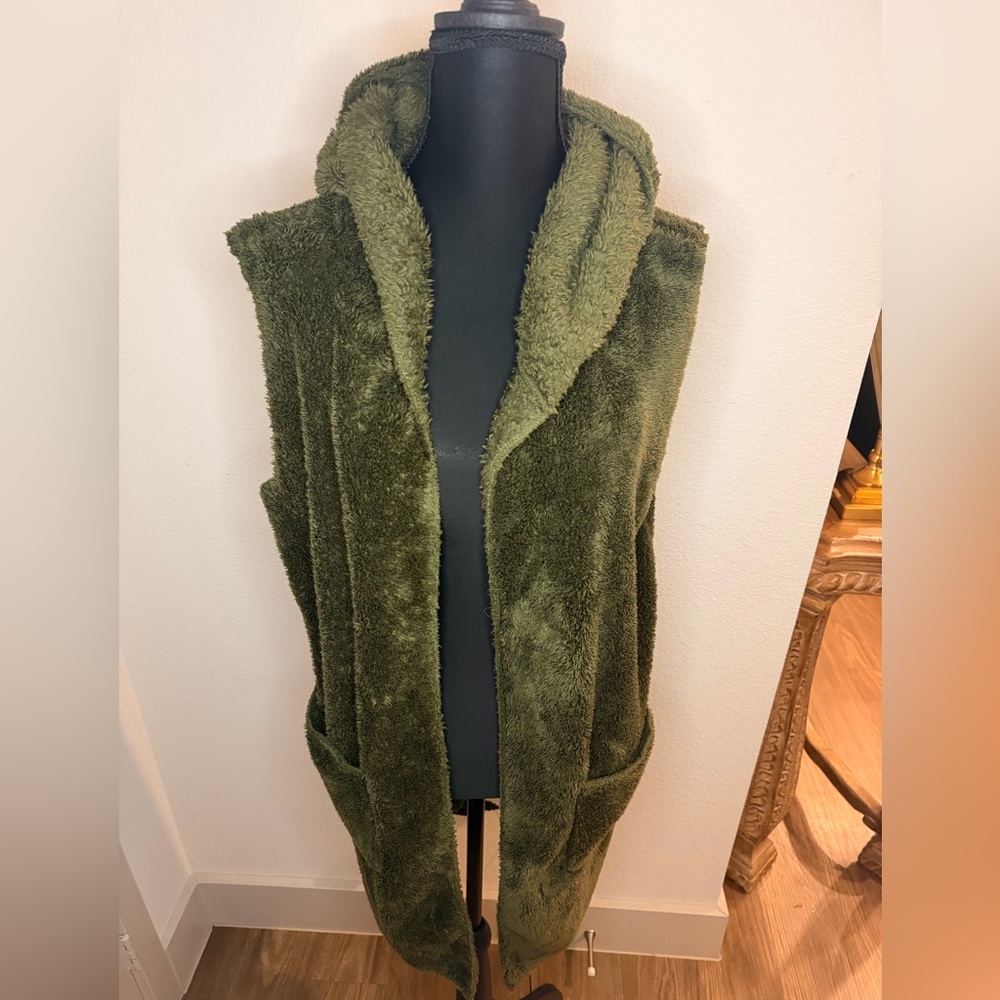 Cherish Olive Textured Fleece Jacket